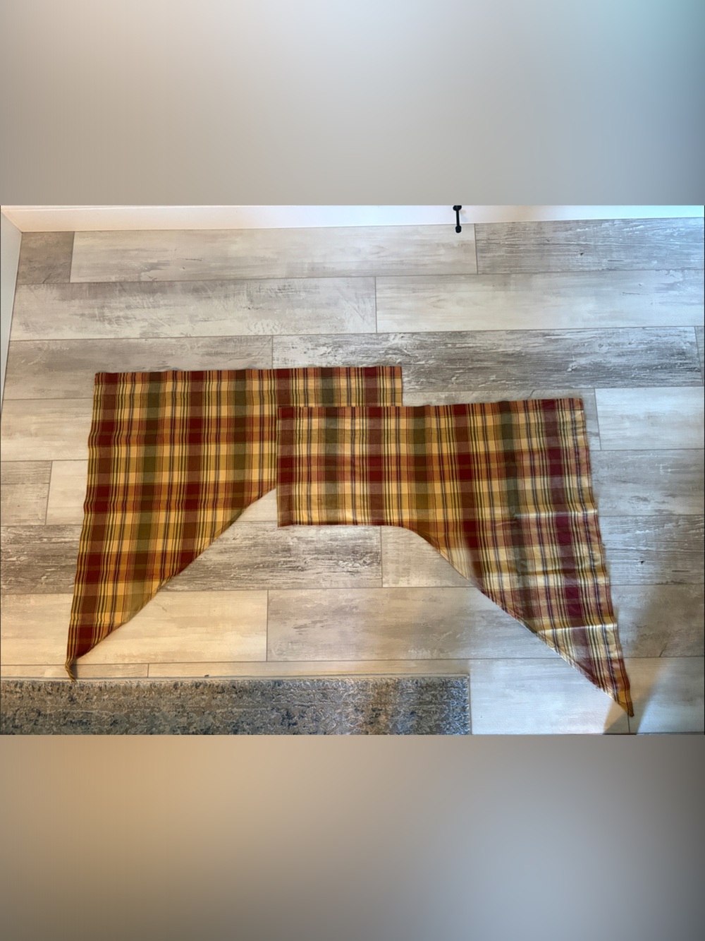 Plaid Window Valance in Red, Green, and Tan